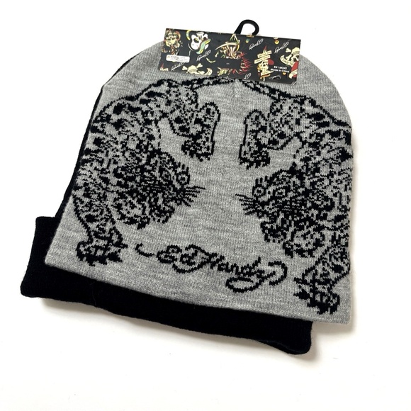 Ed Hardy Love Kills Slowly Skull Tiger Beanie Set 2-Pack Knit Black Gray Hat NWT - Picture 5 of 5